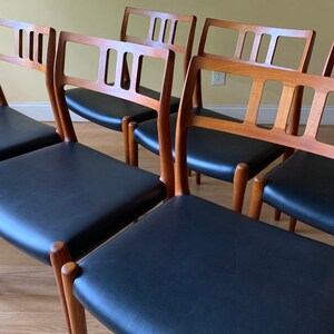 Six Moller Model 79 Dining Side Chairs in teak and black vinyl, set of six image 6
