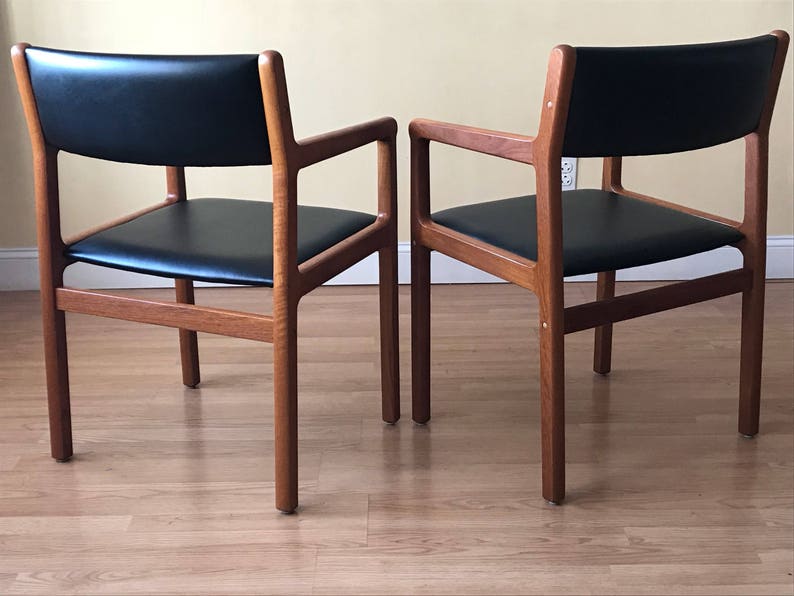 Set of two armchairs, J.L. Møller Dining chairs, Mid Century Danish Modern teak dining chairs image 2
