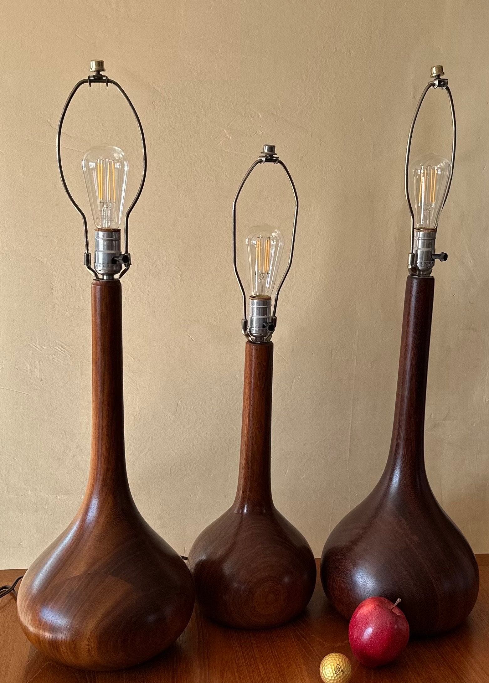 【antique】ベークライトの3段ティーラック antique】ベークライトの3段ティーラック