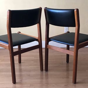 Set of two armchairs, J.L. Møller Dining chairs, Mid Century Danish Modern teak dining chairs image 8