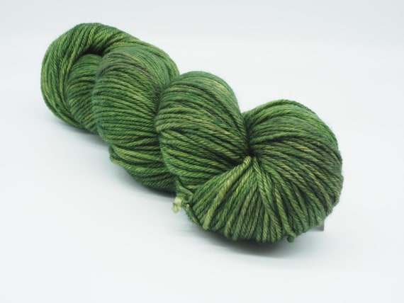Moss - hand-dyed semi-solid green superwash DK (8 ply) merino yarn - 100g (225m)