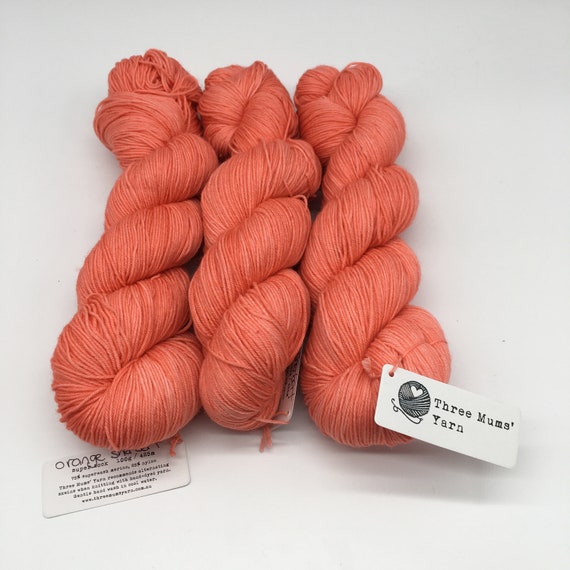 Orange sherbert - hand-dyed semi-solid orange super sock yarn - 100g (425m)