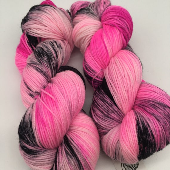 Acid flamingo - hand-dyed 4ply sock yarn - 100g