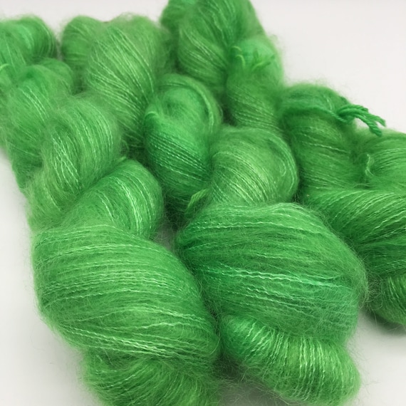 Stroll in the park - hand-dyed mohair kid silk lace weight yarn - 50g (420m)