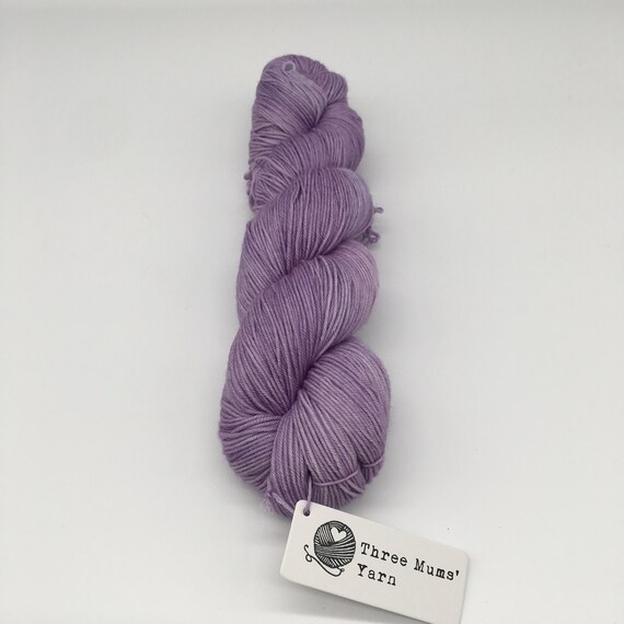 Plum sherbert - hand-dyed semi-solid purple super sock yarn - 100g (425m)