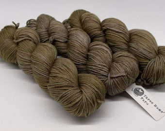 On a whim #18 - olive green tonal hand-dyed semi-solid superwash DK (8 ply) merino yarn - 100g (225m)