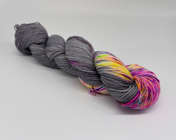 Confetti pop - hand-dyed micro-stripe neon speckle super sock yarn - 100g (425m)