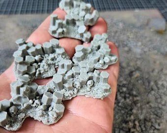 Miniature Basalt Rock Formations: 28mm Wargame Terrain, Resin Diorama