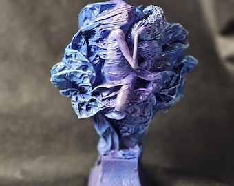 Dark Surreal Resin Sculpture – Beksiński-Inspired Gothic Wall Art for Collectors