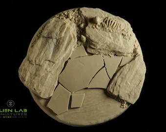 Resin Wargaming Base: 130mm Round Northern Land Terrain
