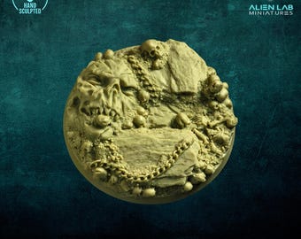 Skull Resin Base 60mm: Wargaming Terrain, D&D Miniature
