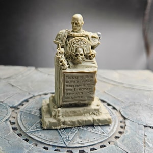 Ruined Statue Monument for 28mm Wargames Terrain, Gothic Miniature Scenery for DnD, RPG Crypt Dioramas, Fantasy Graveyard Decor