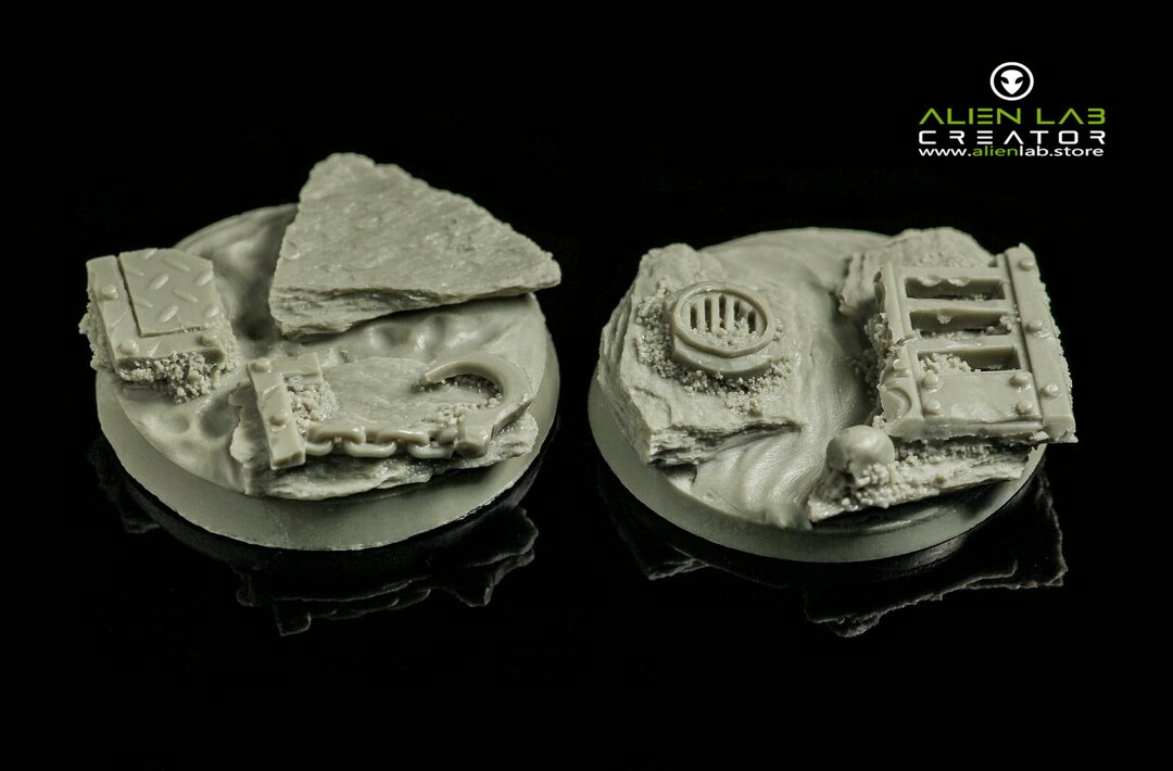 thumbnail image 2 of 40mm Round Lipped Paved Dungeon Scenic Resin Bases - Warmachine Compatible - UK Made 2 of 5