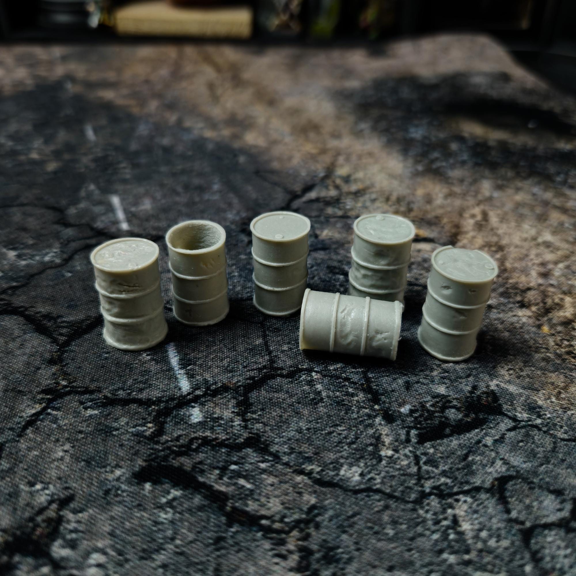 Wargaming Terrain metal barrel - D&D Scatter Scenery, Tabletop RPG Miniatures, metal barrel for Dungeons and Dragons, Terrain Accessories