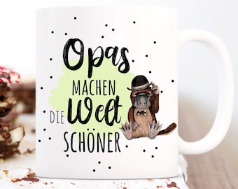 Tasse Becher mit Spruch Opas machen die Welt schöner & Schnabeltier Hut grün Motiv Kaffeebecher Geschenk Spruchbecher ts1064