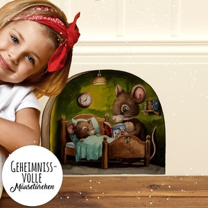 May include: A whimsical illustration of a mouse reading a book to another mouse in bed. The scene is set in a cosy burrow with a nightlight and a clock on the wall. The text "Geheimniss-volle Mäuseäurchen" is visible at the bottom of the image.