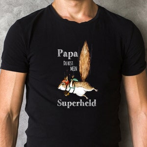 Koszulka T-shirt z czarnym motywem latającej wiewiórki „Tato, jesteś moim superbohaterem” prezent dla taty 100% bawełna hs10