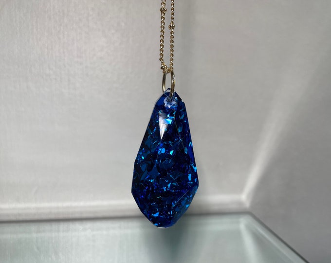 Sapphire Glitter Gem Crystal Pendant Necklace - Long Adjustable Chain - Gift Box Included