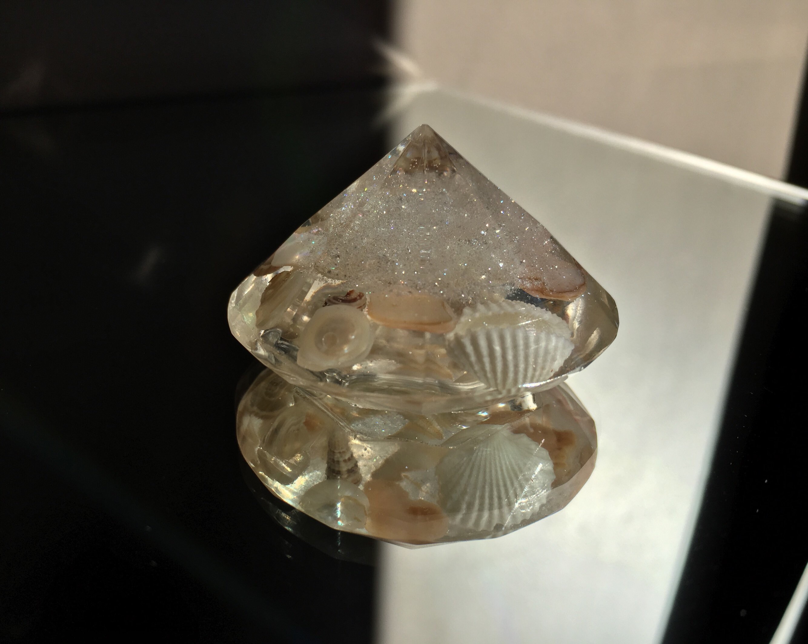 Opal Dust & Floating Shells Diamond Crystal