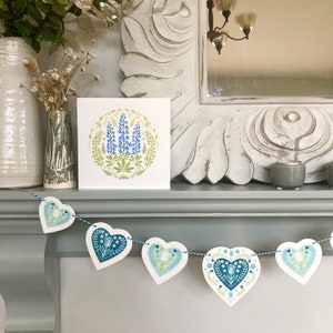 Bandierine a forma di cuore folk / Ghirlanda decorativa a forma di cuore / Bandierine di carta / Bandierine a forma di cuori graziosi / Decorazione per mensola del camino o cassettiera / Fatto a mano