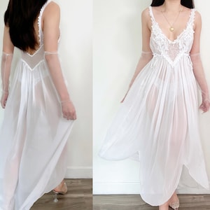Sz L Beautiful Vintage White Chiffon Embroidery Beaded Sequin Sheer Slip Dress, Wedding Bridal Nightgown, Sheer Honeymoon Lingerie zdjęcie 1