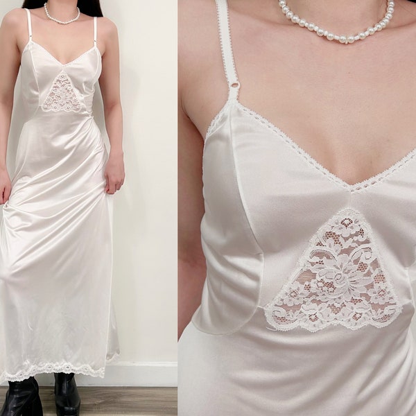 Sz 34(S) Vintage White Lace Slip Dress,Maxi Nightgown, Bridal Wedding Sleepwear,  Honeymoon Lingerie Long Skirt