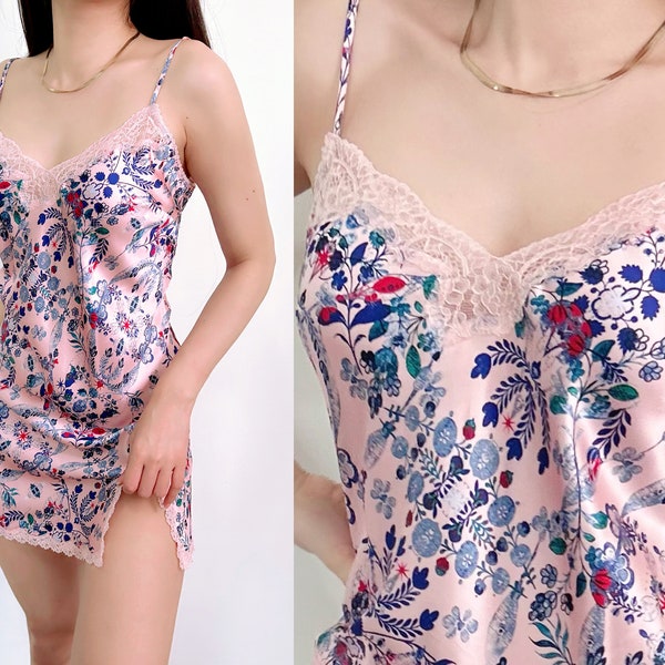 Sz L vintage chemise de nuit florale rose clair de Victoria Secret en satin robe lingerie boudoir mini déshabillé, robe printemps été