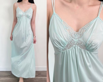 Sz M Lovely Vintage Pastel Green & Lace Bust Detailing Slip Dress, Lingerie Maxi Night Gown, Open Back Dress