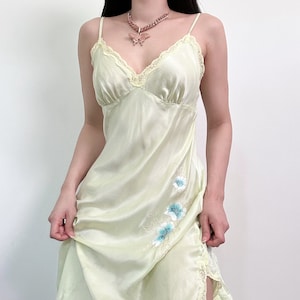 Sz S 100% SILK Victoria Secret’s Green Floral Embroidery Midi Dress, Babydoll Lingerie Slip, VS Nightie Sleepwear, Spring Summer Dress