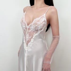 Sz M Beautiful Vintage White Sliky Satin Slip Dress, Beaded Embroidery, Babydoll Wedding Bridal Nightgown, Sheer Lace Honeymoon Lingerie