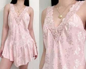 Sz L/XL Vintage Blush Pink Satin with Beautiful Flower Slip Dress Fairytale Babydoll Nightgown