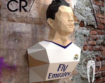 Décoration murale Cristiano Ronaldo Papercraft Head, CR7 Papercraft, Papercrafting, Make your own, Trophy, Lowpoly CR7, DIY Head, Digital Download