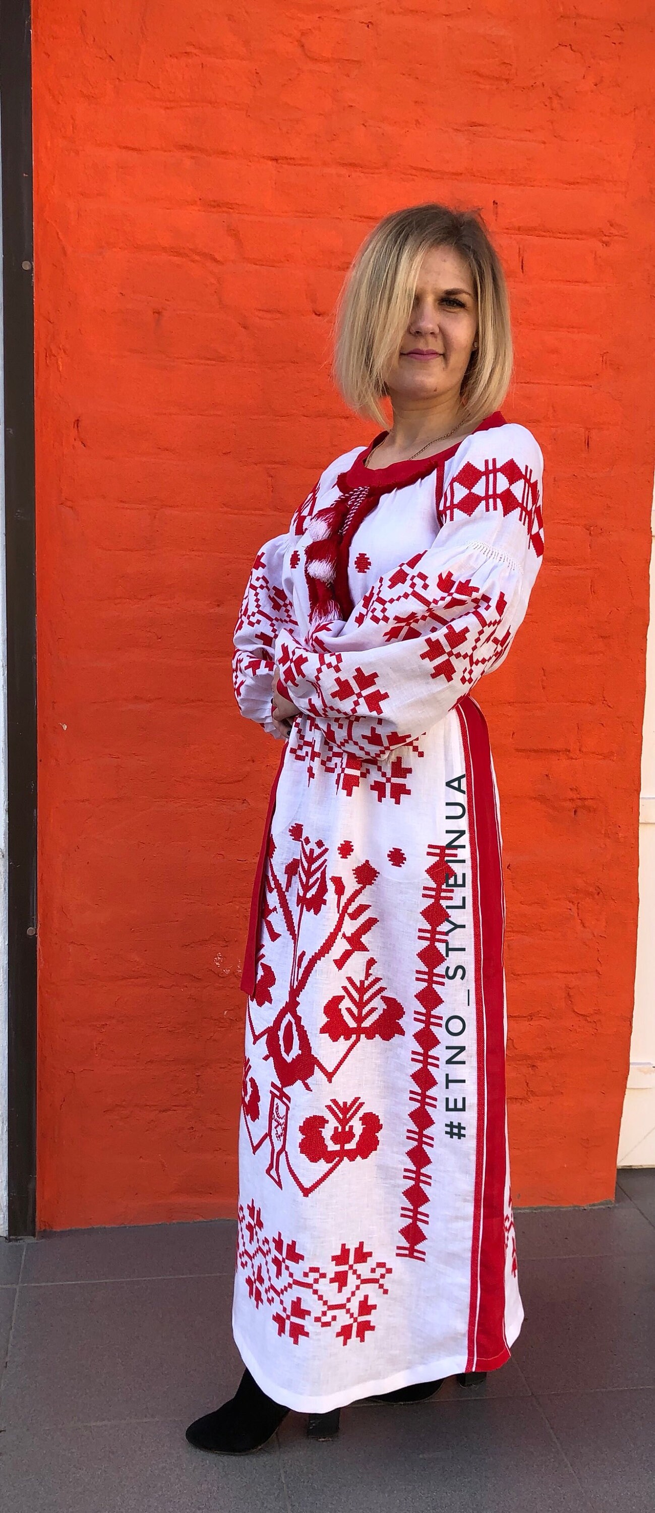 Best Price White Ukrainian Embroidered Linen Dress Vyshyvanka With Red Embroidery /Folk/Sarafan/Arabian Thobe /Tunic/Mexican