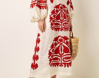 Ukrainian embroidered dress with applique, Plus size boho wedding kaftan Vyshyvanka Ukrainian embroidery Fashion bohemian, Mexican dress