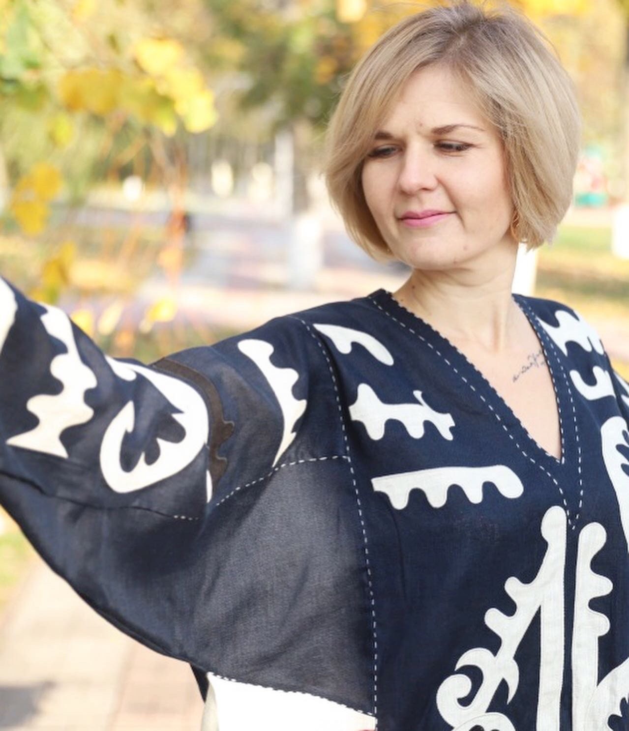 Ukrainian embroidered dress with applique Plus size boho | Etsy