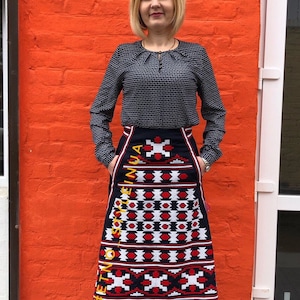 Free ship!Midi Linen bohemian embroidered skirt with gometric pattern - Vyshyvanka Ukrainian skirt Mexican style - Vyshyvanka Boho skir