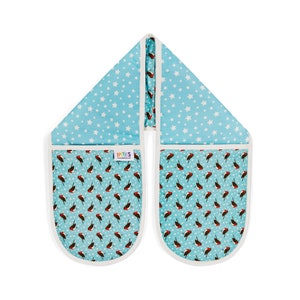 Robin Oven Gloves, double oven mitts for baking in organic cotton, bright christmas kitchen
