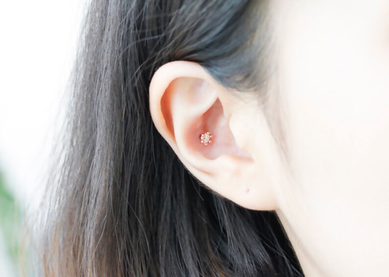 6 prongs cubic zirconia 14K solid gold lobe inner conch outter conch helix piercing