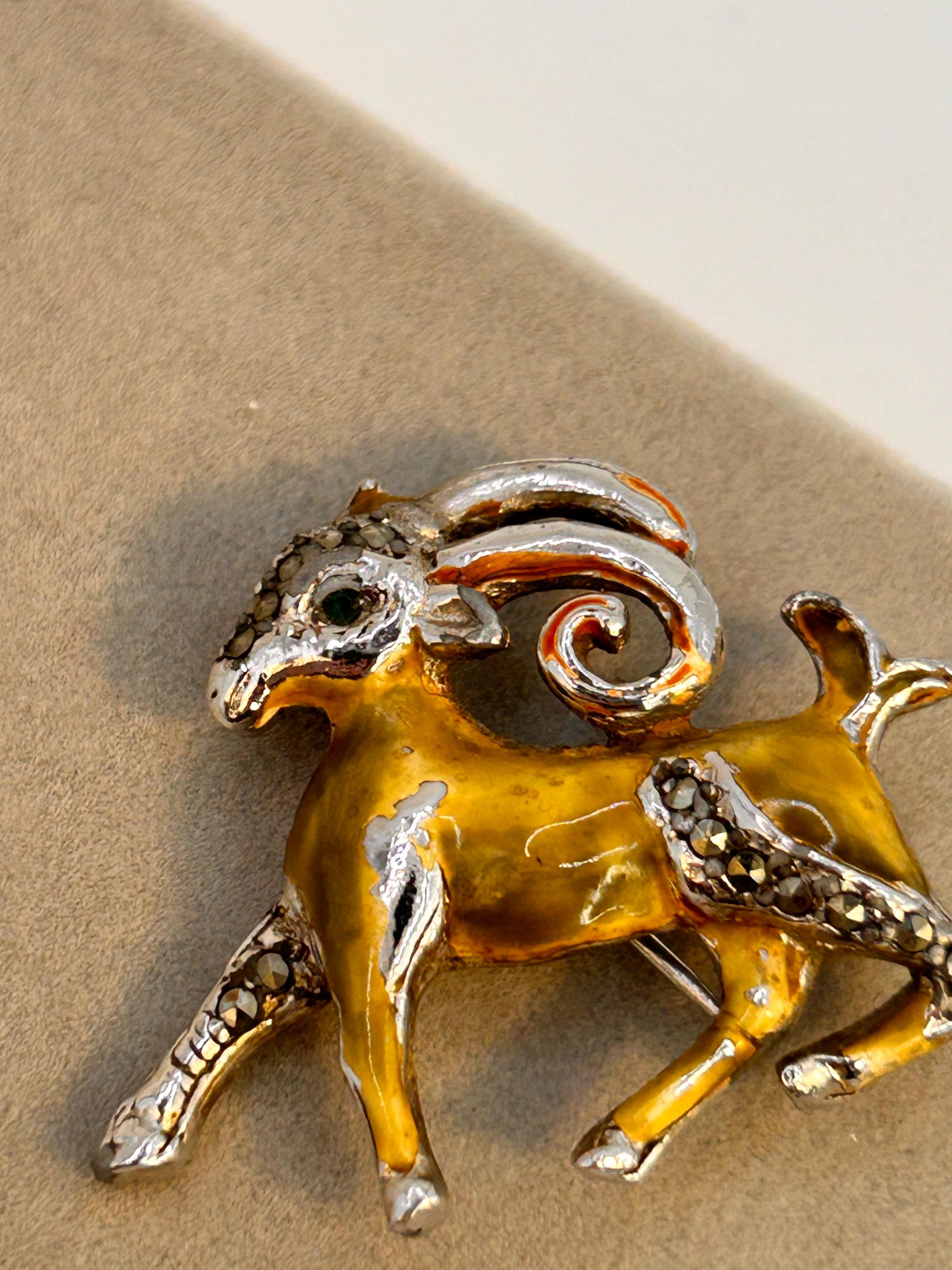 Broche Bélier En Métal Doré - Bijou Vintage - Occasion
