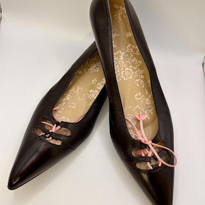 Vintage LAURA ASHLEY Leather Kitten Heel Shoes - UK 8 / Euro 41 Brown & Pink