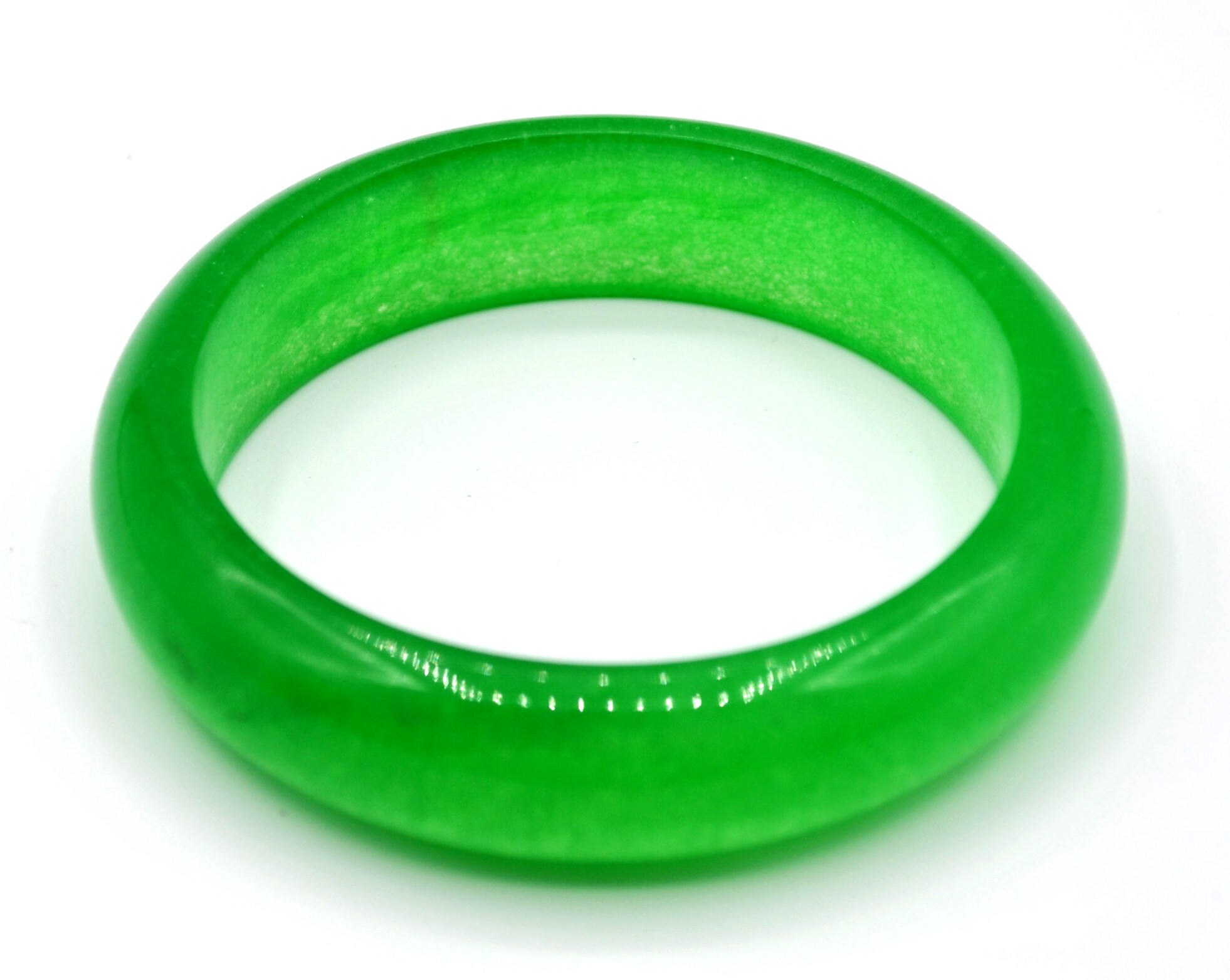 green jadeite bangle