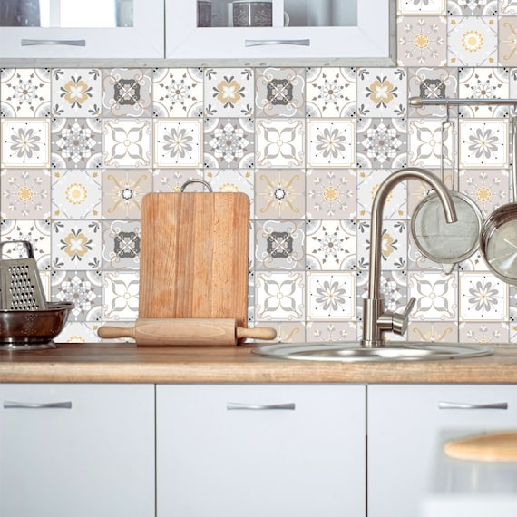 Adesivi piastrelle per bagno e cucina decorazione per ceramica varie misure  -  Italia