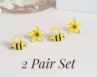 2 Pair Set Bumble Bee Stud Flower Earrings, Resin Jewelry, Tiny Earrings