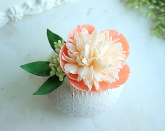 Peony hair comb Flower hair piece Creamy peonies Wedding hair clip