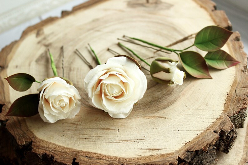 Blush Rose hair pins Fall wedding accessories Bride hair piece Bridesmaid flower hair pins Shabby Chic headpiece Rustic garden leaves pins