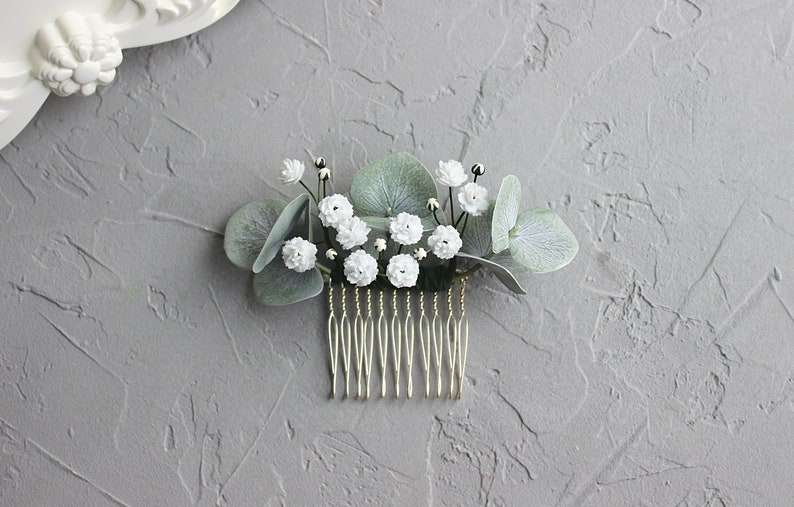 Eucalyptus Baby breath bridal hair comb, Greenery hair piece image 7