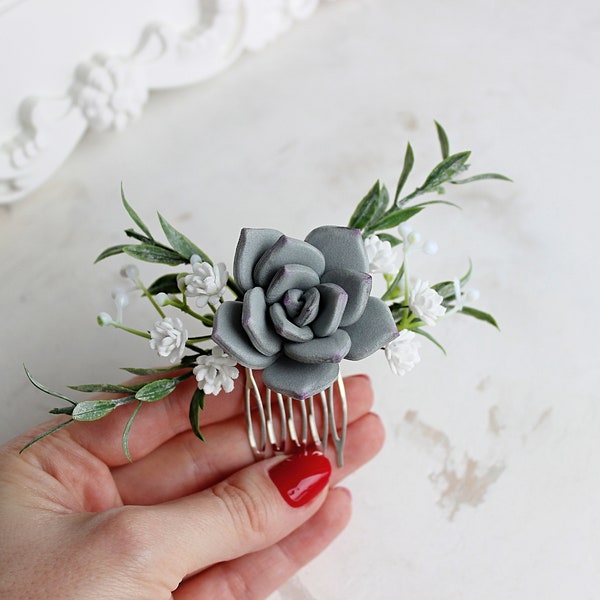 Succulent hair piece, Greenery wedding hair comb