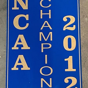 Bandeira do Campeonato Nacional da Universidade de Kentucky 2012 Rupp Arena Wildcats March Madness 17,5&quot;x12&quot;