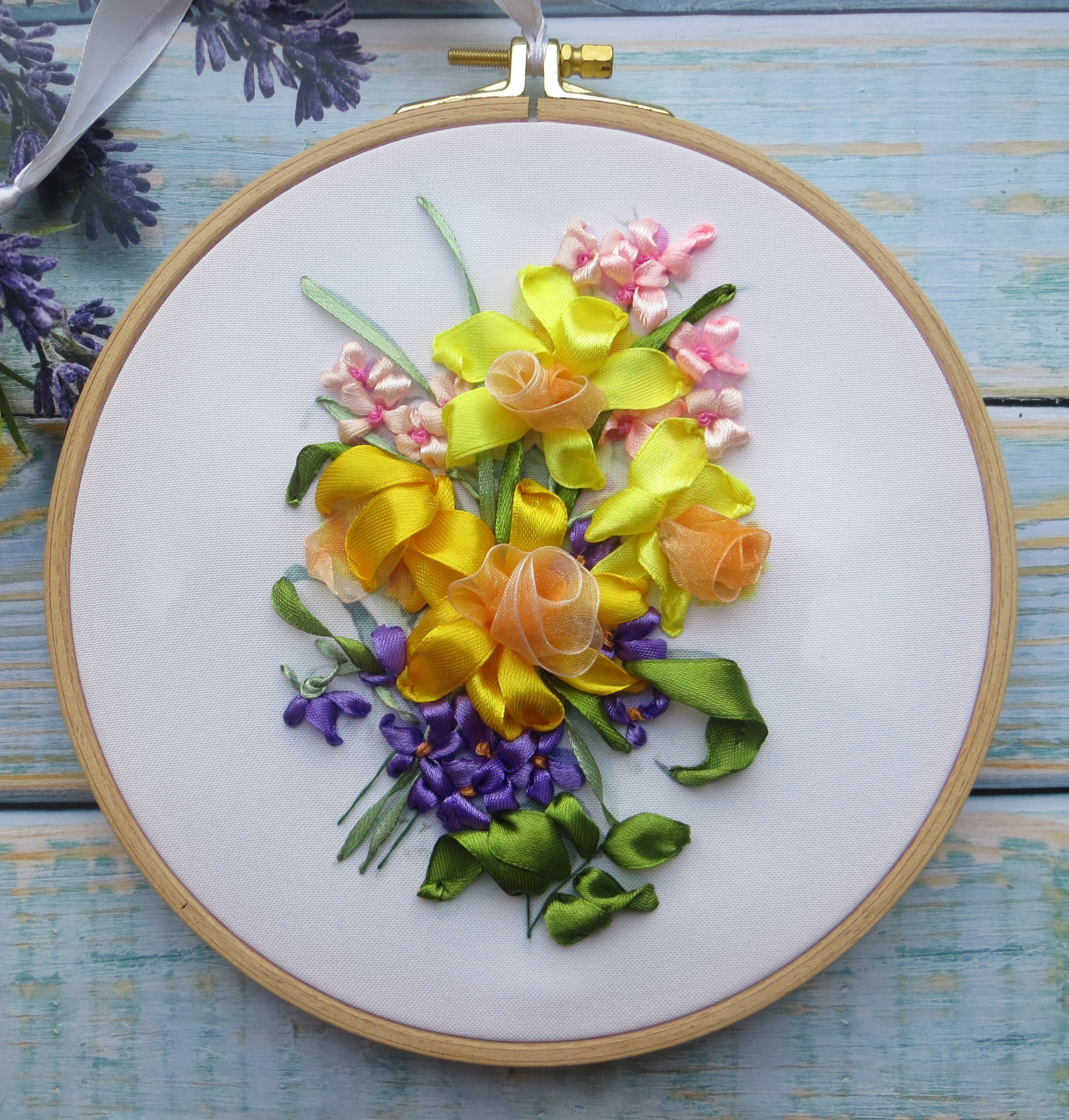 Silk ribbon embroidery kit full for beginner daffodil spring Etsy