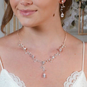 Bridal Necklace set Vine Crystal Necklace Floral Jewelry for Bride Silver Bridal Jewelry Crystal Leaf Necklace Set Floral Bridal Jewelry